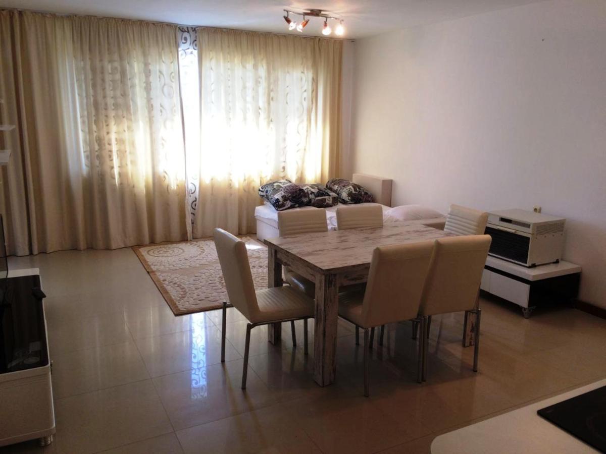 Mia Cassa Apartment Свети Влас Екстериор снимка