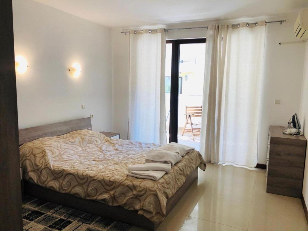 Mia Cassa Apartment Свети Влас Екстериор снимка