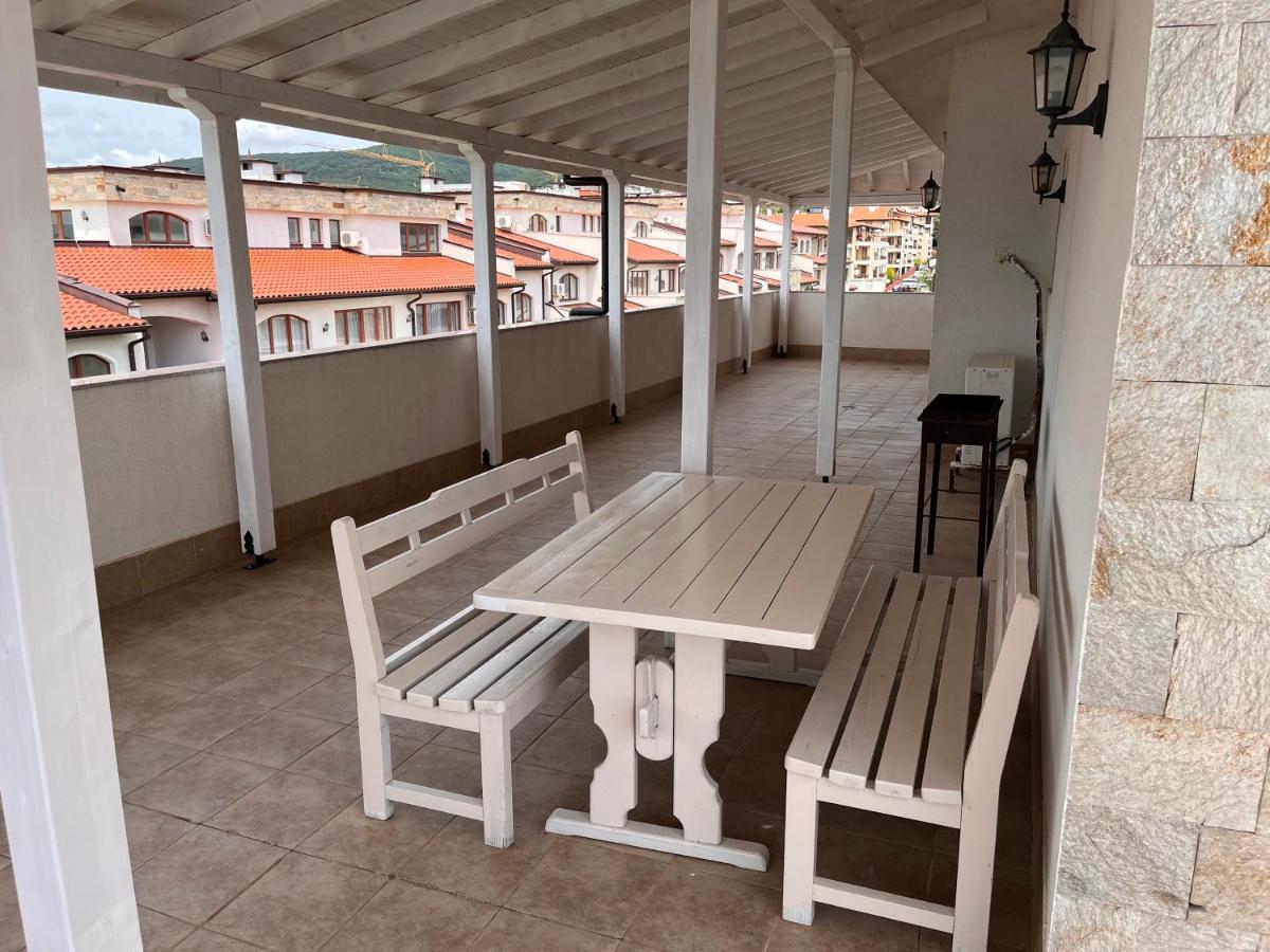 Mia Cassa Apartment Свети Влас Екстериор снимка