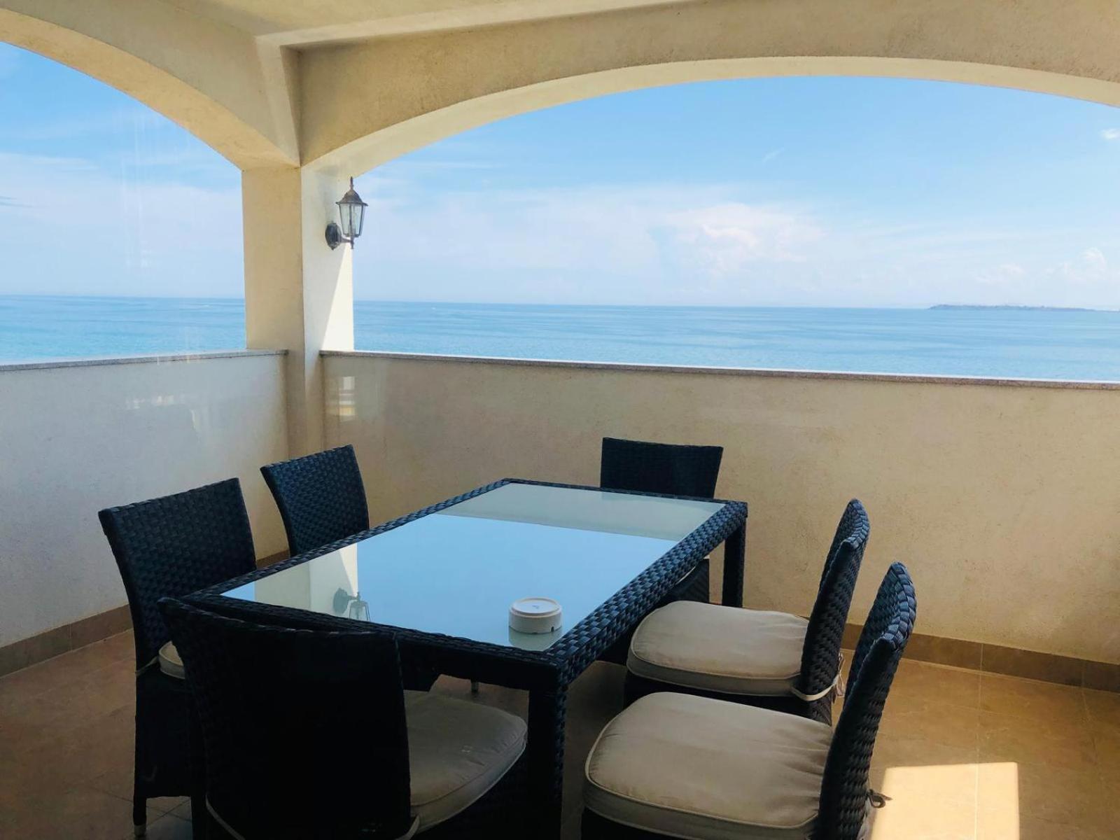 Mia Cassa Apartment Свети Влас Екстериор снимка